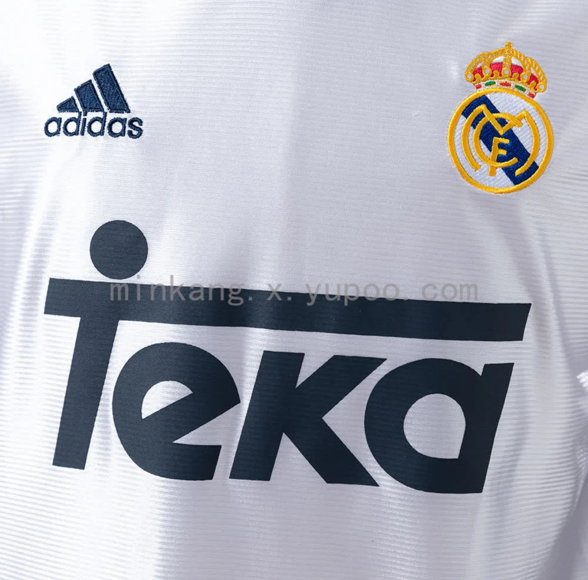 Real Madrid 1999/00 Home Jersey — supplied photo 3
