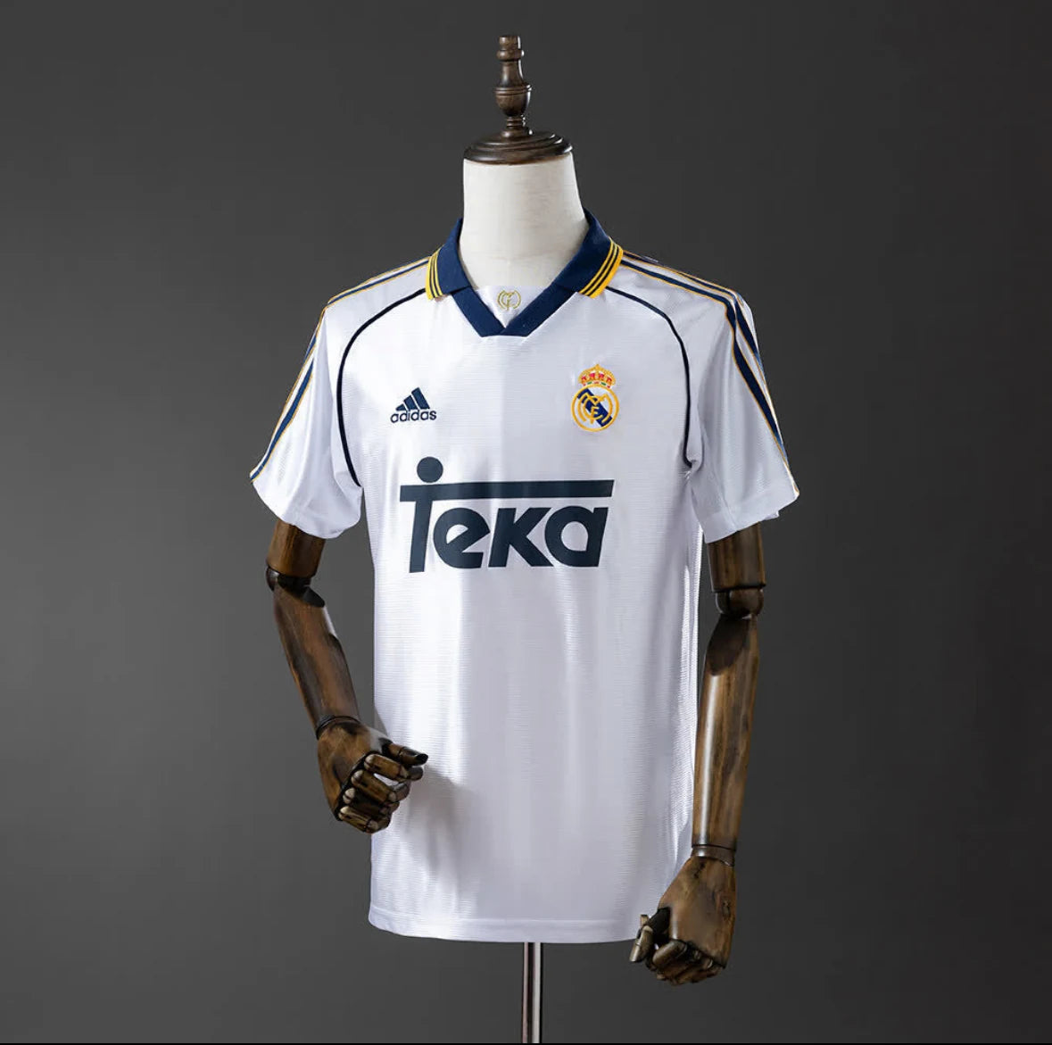 Real Madrid 1999/00 Home Jersey